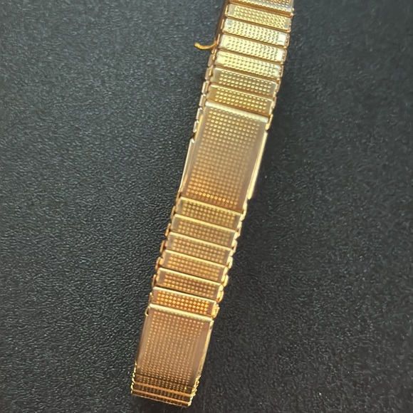 Vintage Gold Toned Band - Picture 2 of 2